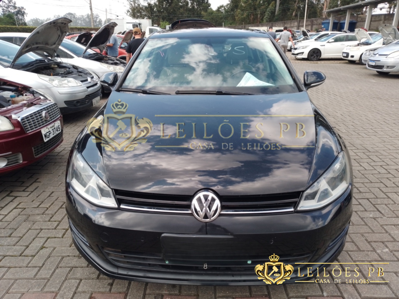 LOTE 14 VW/GOLF COMFORTLINE AA FLEX 2016/2016