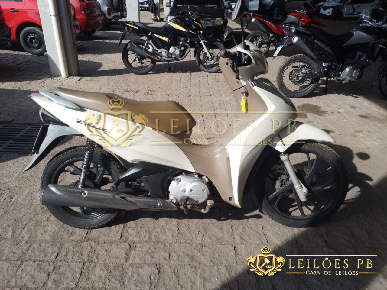 LOTE 34 HONDA/BIZ 125 FLEX 2020/2021