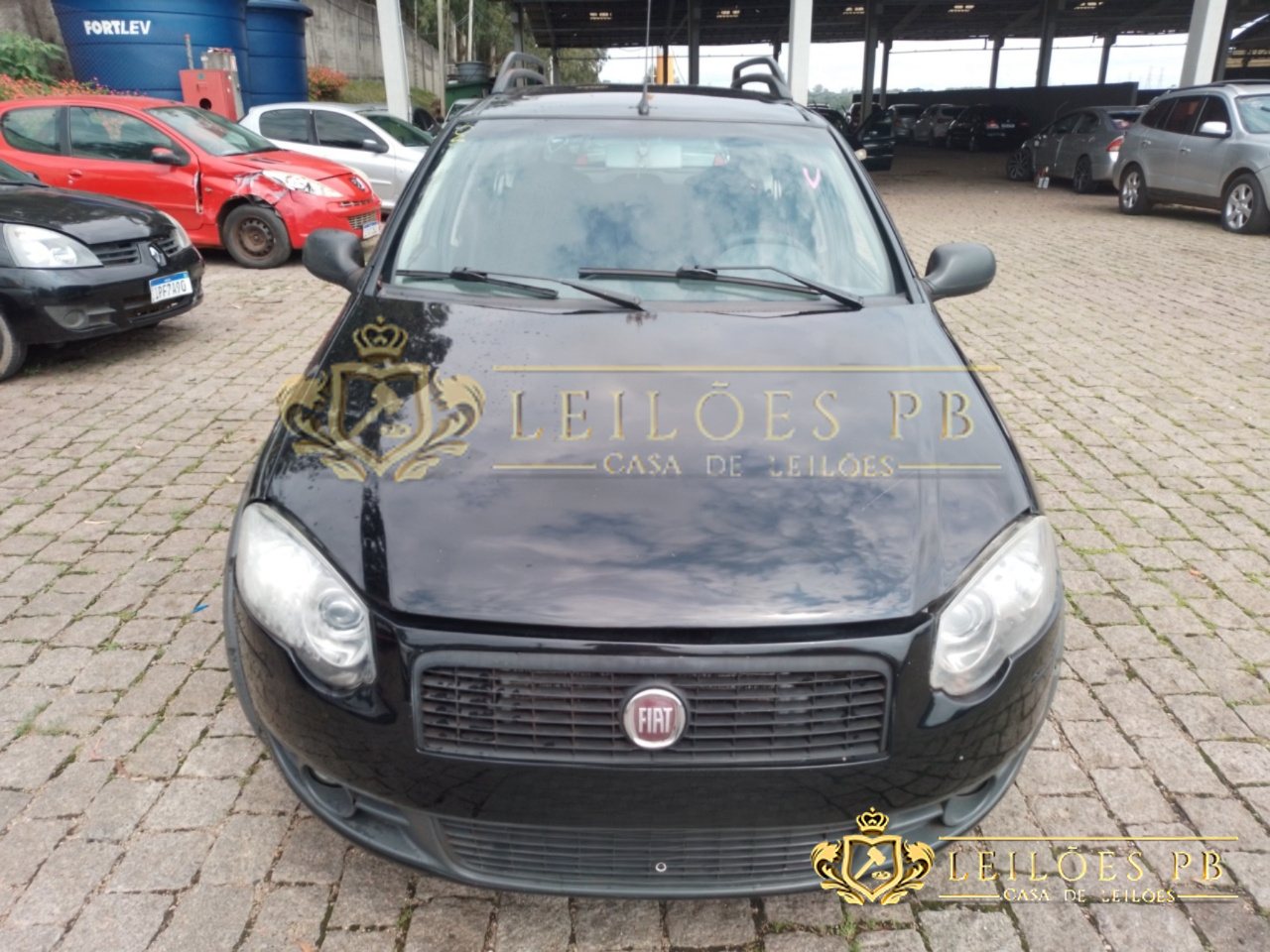 LOTE 05 FIAT/PALIO WEEK TREKKING FLEX 2011/2012