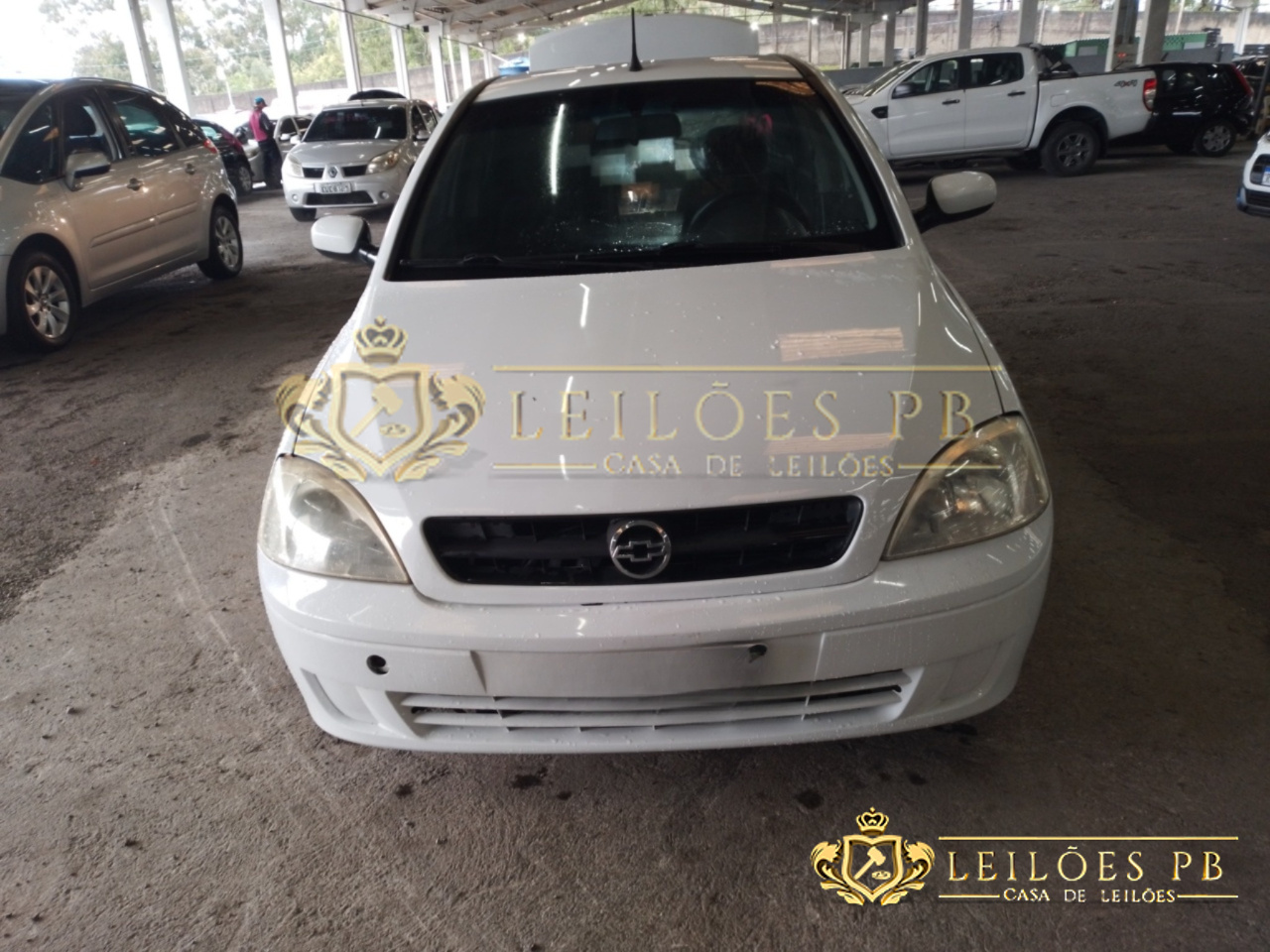 LOTE 39 GM/CORSA SEDAN MAXX FLEX 2005/2005